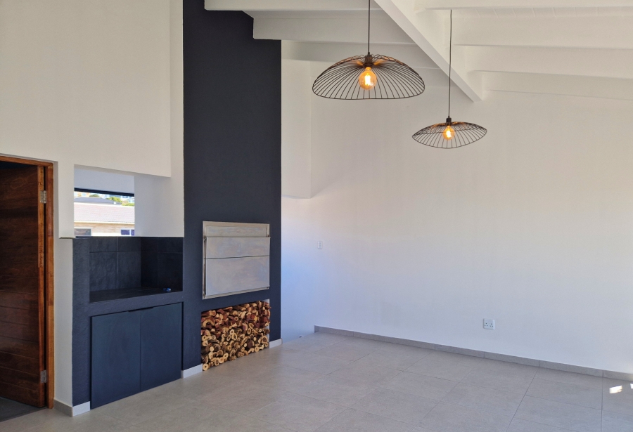 3 Bedroom Property for Sale in Wavecrest Eastern Cape